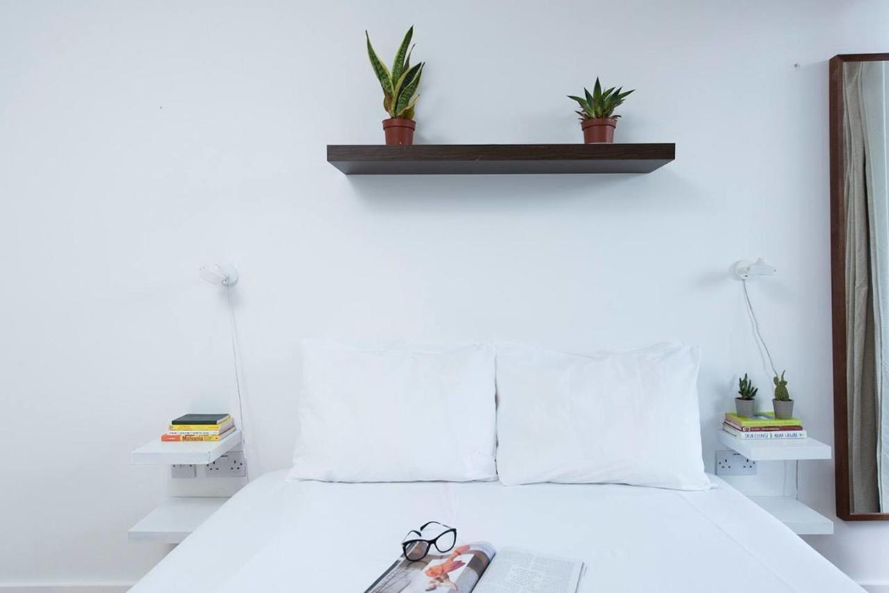 Stylish 2 Bedroom Flat With Balcony In London Eksteriør bilde